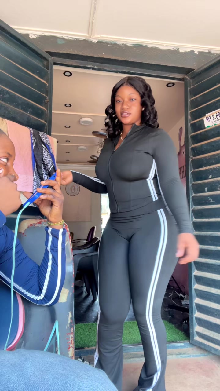@Adeshewa