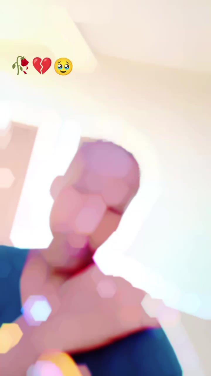 @🅰🅻🅾🅽🅴 🅱🅾🆈💔