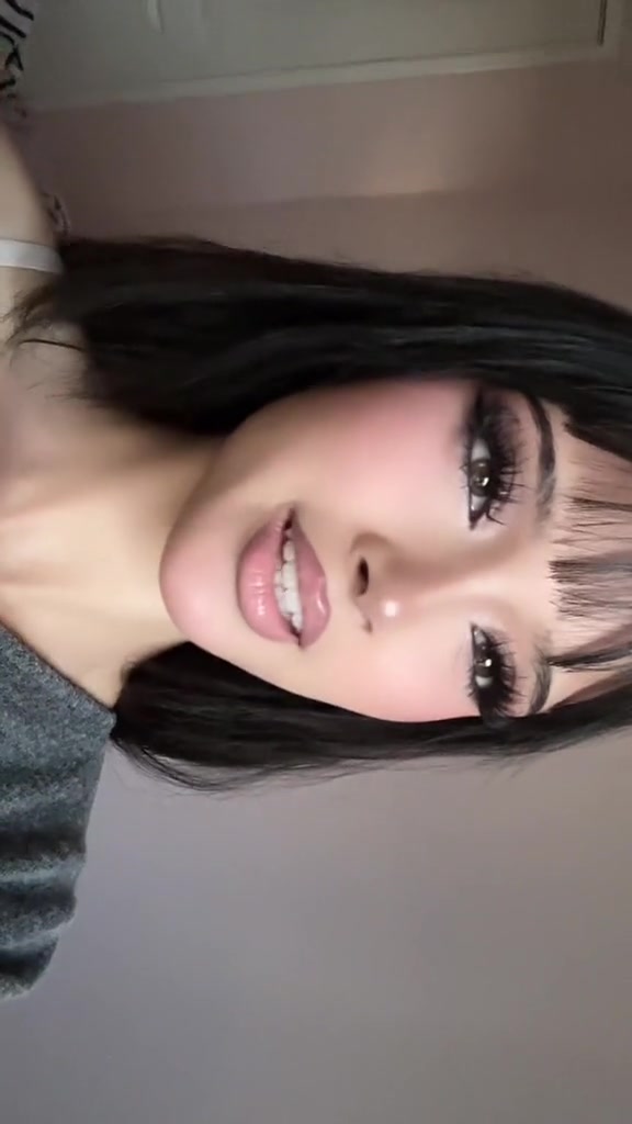 @glow12700