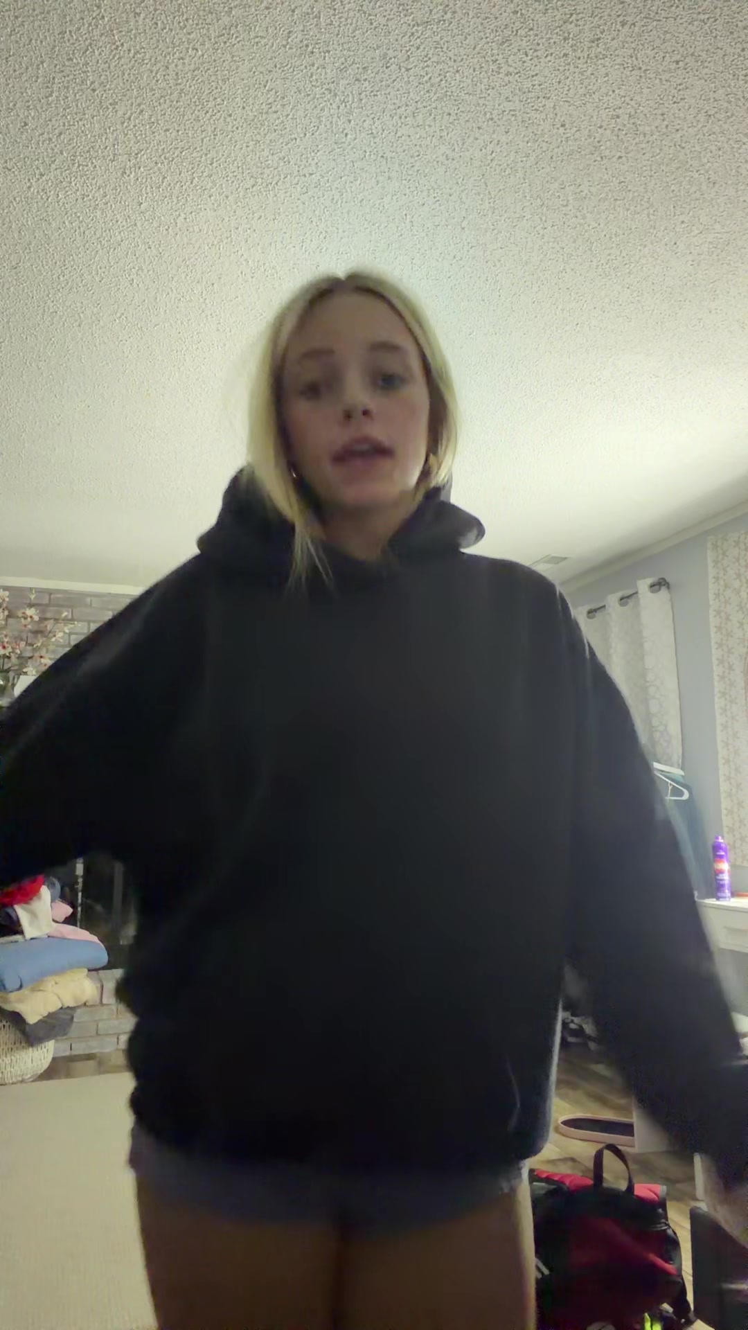 @hi