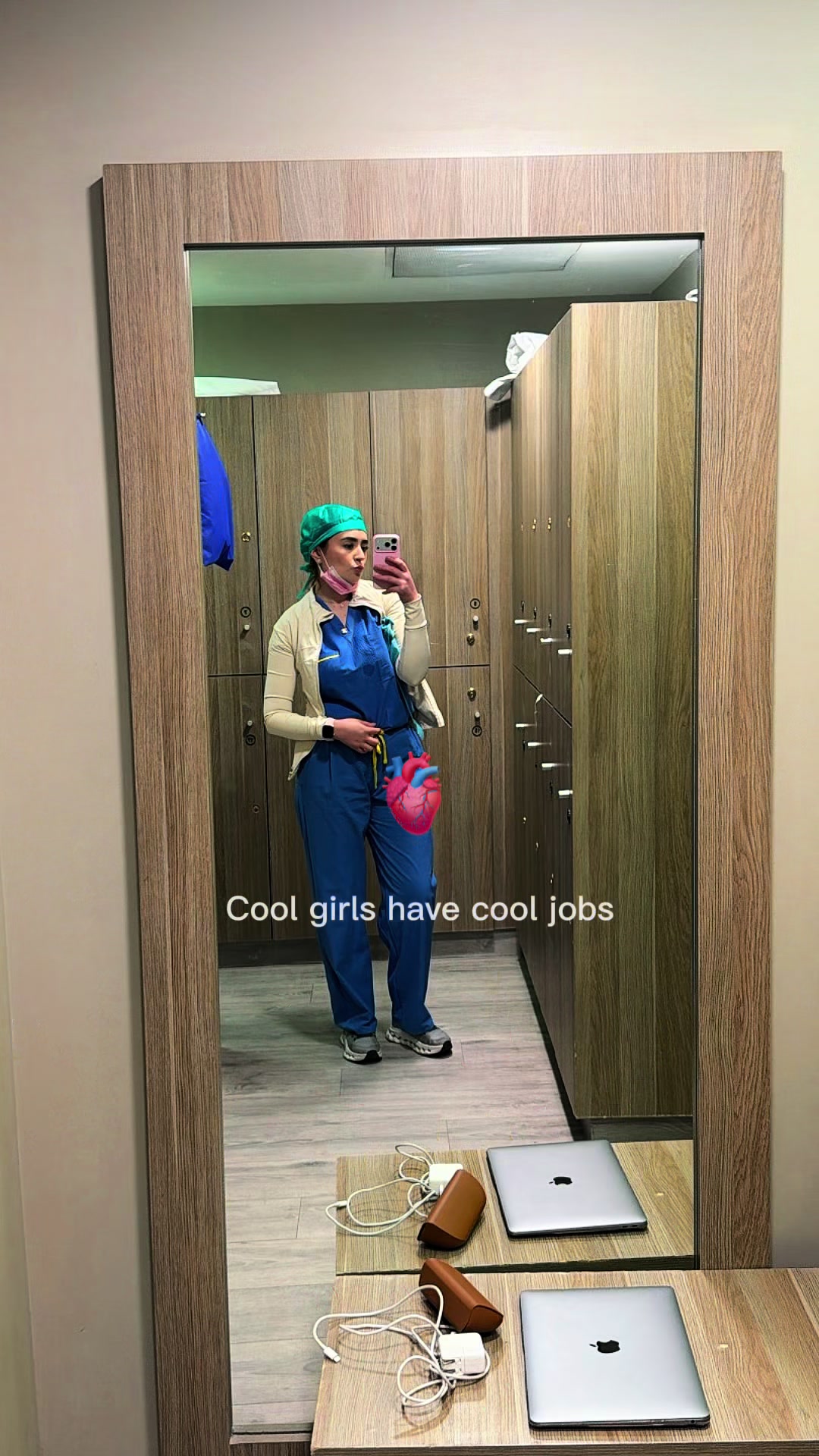 @𝑅𝑜𝓍𝓎 ✨