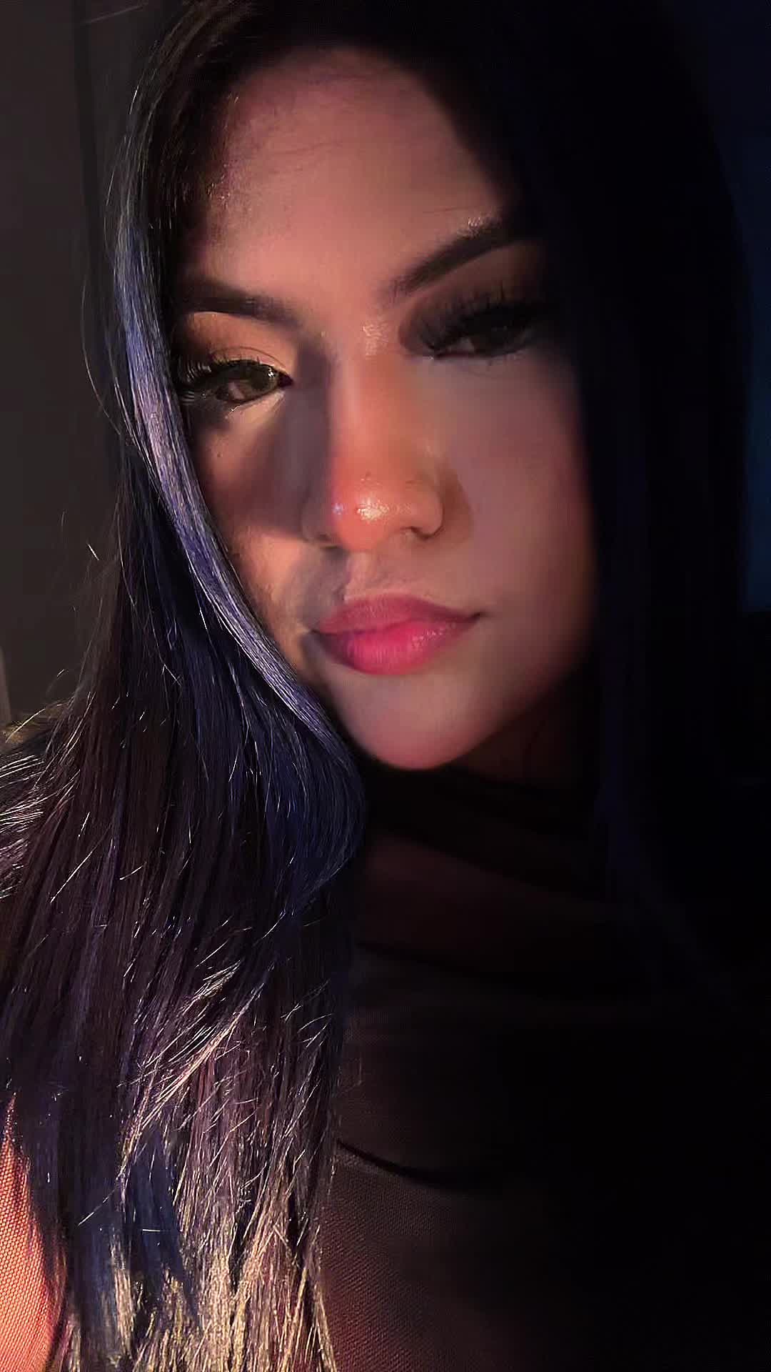@🫐