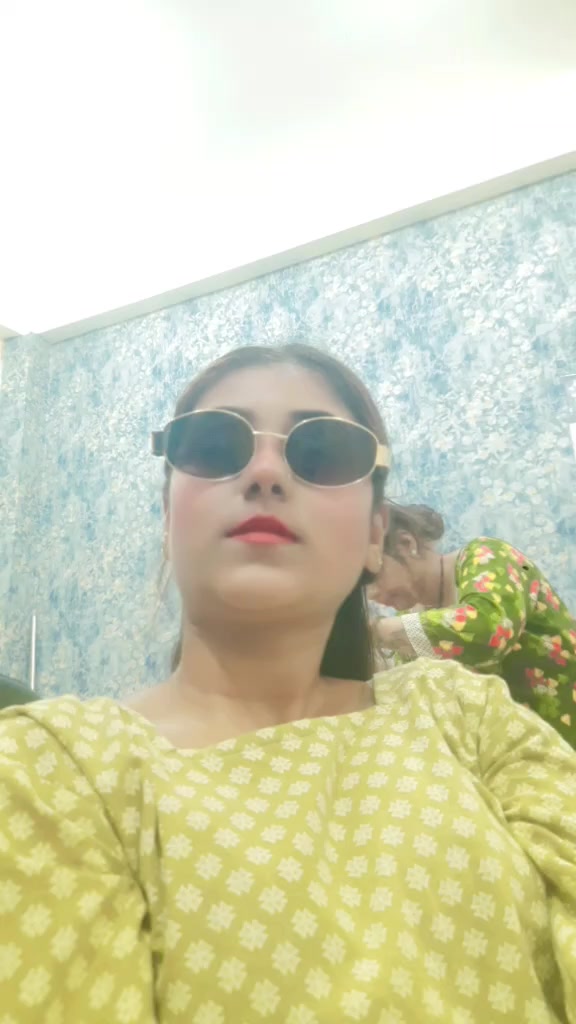 @❤Chandani sarraf❤