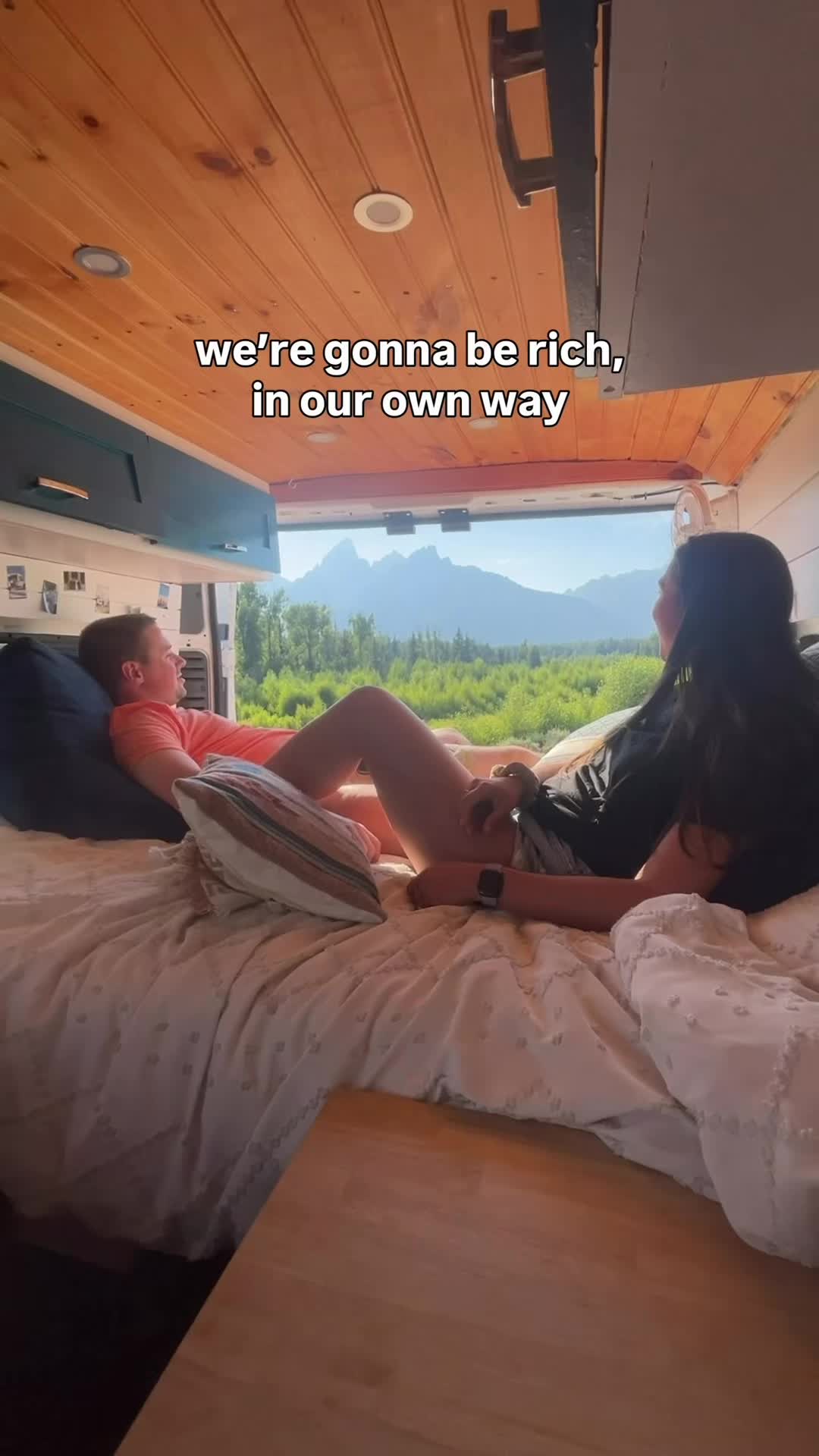 @Lita | Van Life & Natl Parks