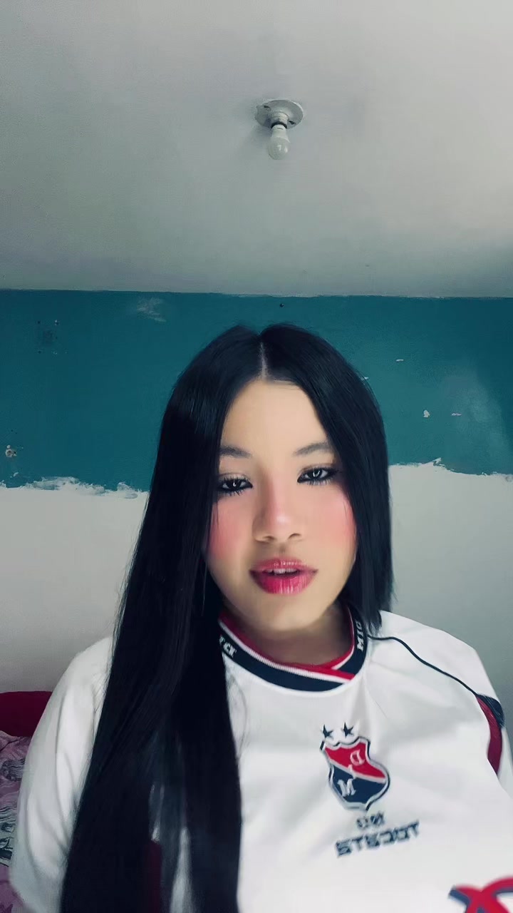 @Ximena 🦋