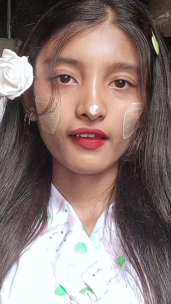 @Kyal sin phoo wai🌹