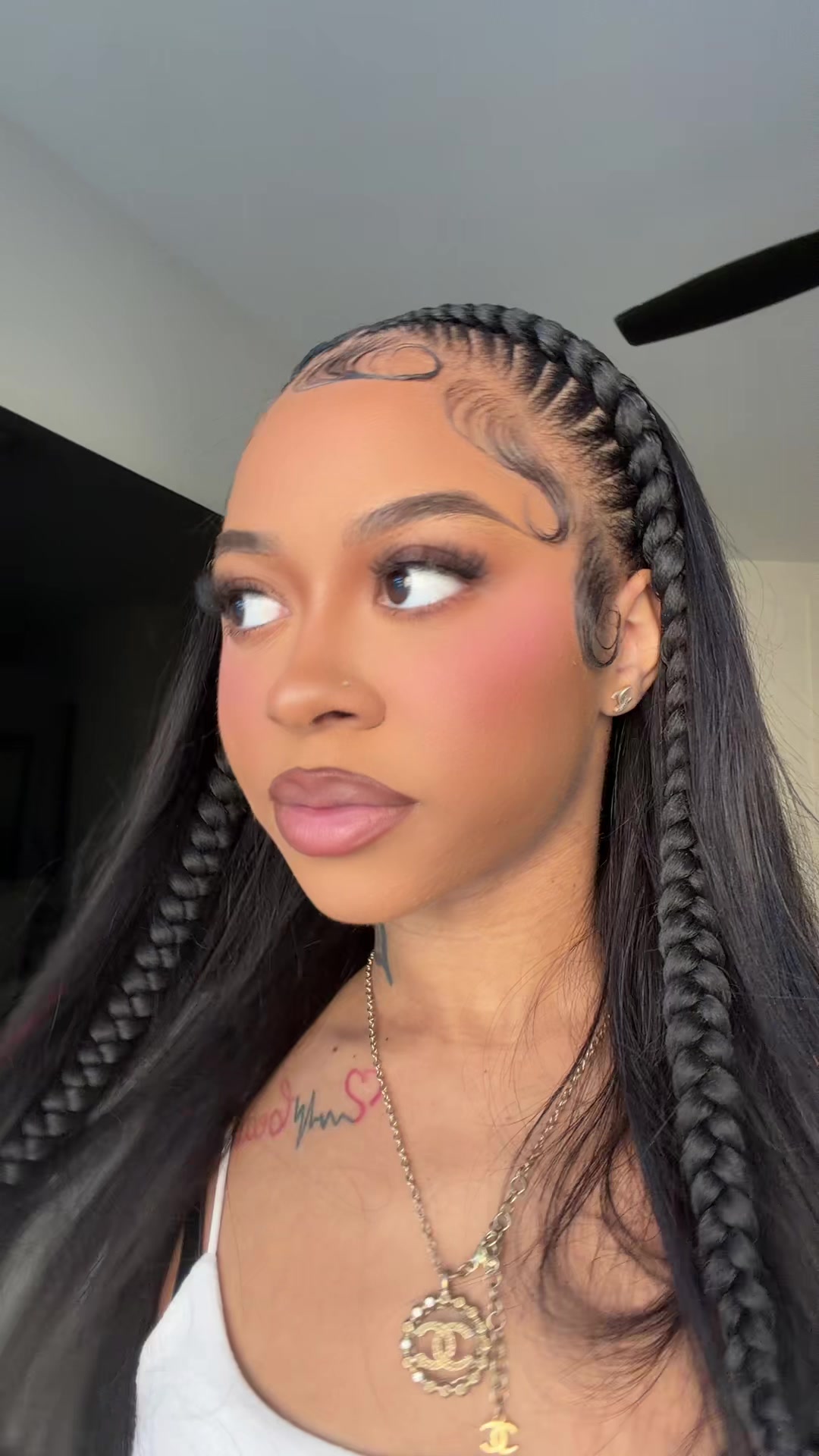 @Brattyfindomnii 👸🏽