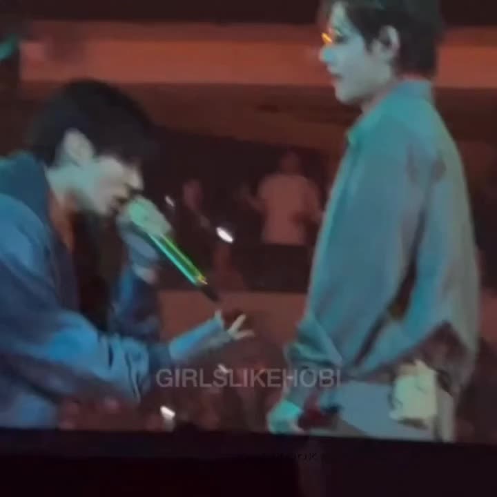 @๐๐ ๐ค