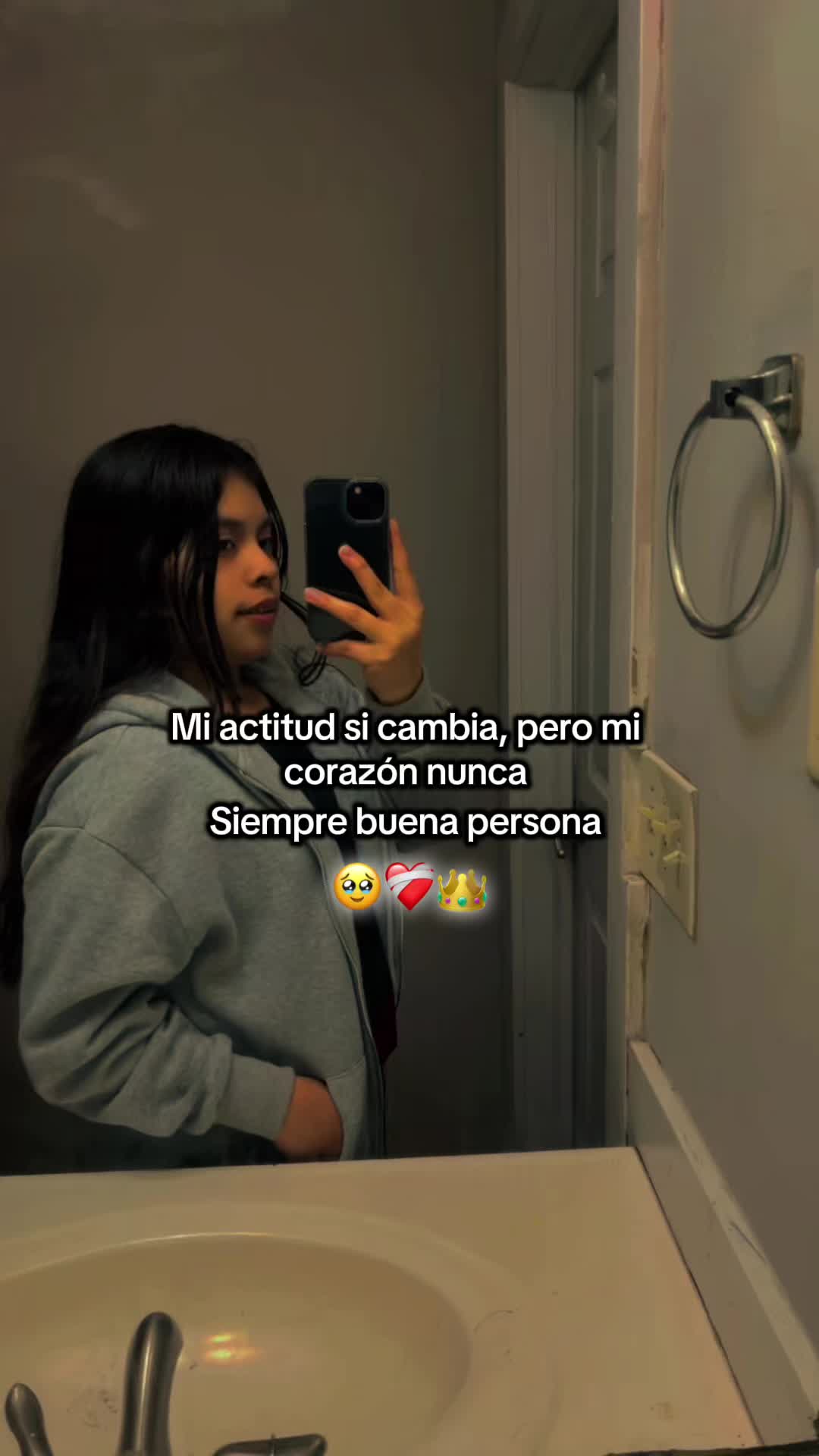 @Yohana(&bull;.&bull;)3 😻❤️&zwj;🩹? 🦋