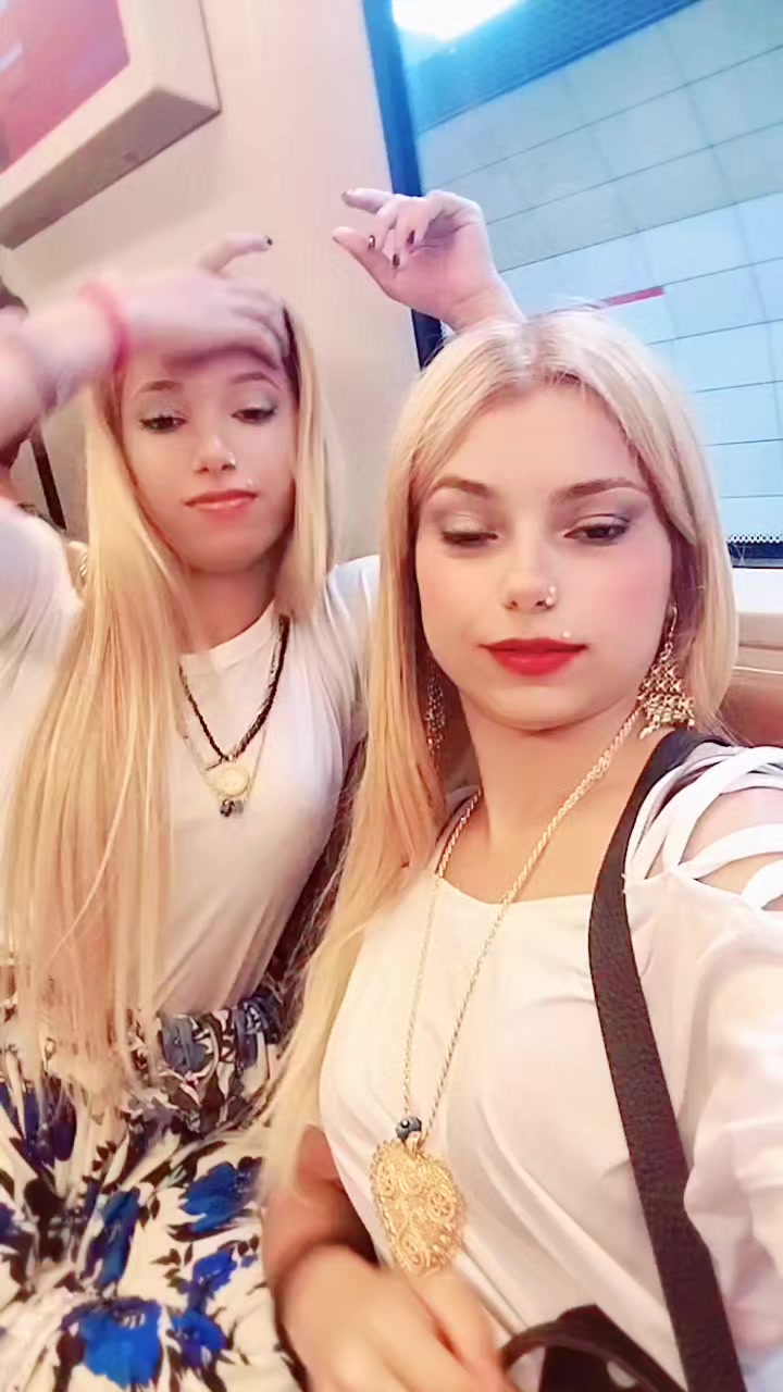 @𝑀🐅