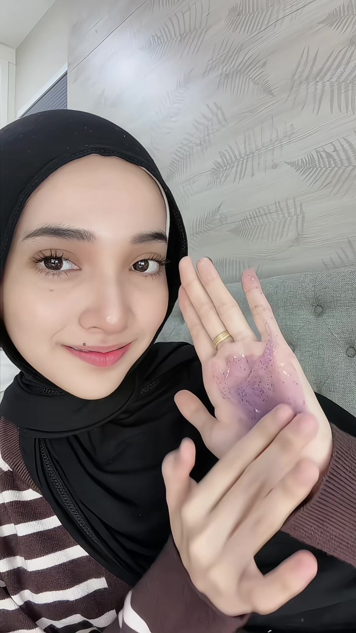 @دينا كارميلا