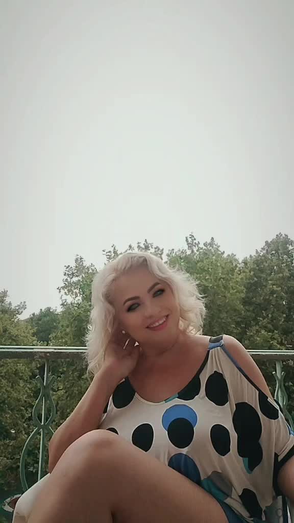 @👑Lucia_LuminaZâmbetului🌞