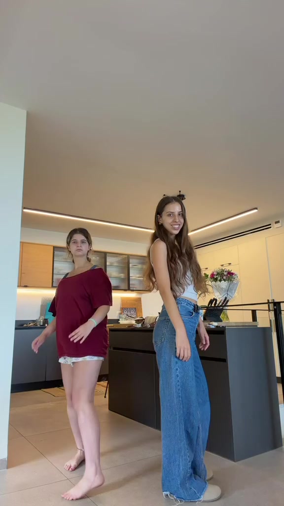 @🧚🏻&zwj;♀️🧚🏻&zwj;♀️🧚🏻&zwj;♀️