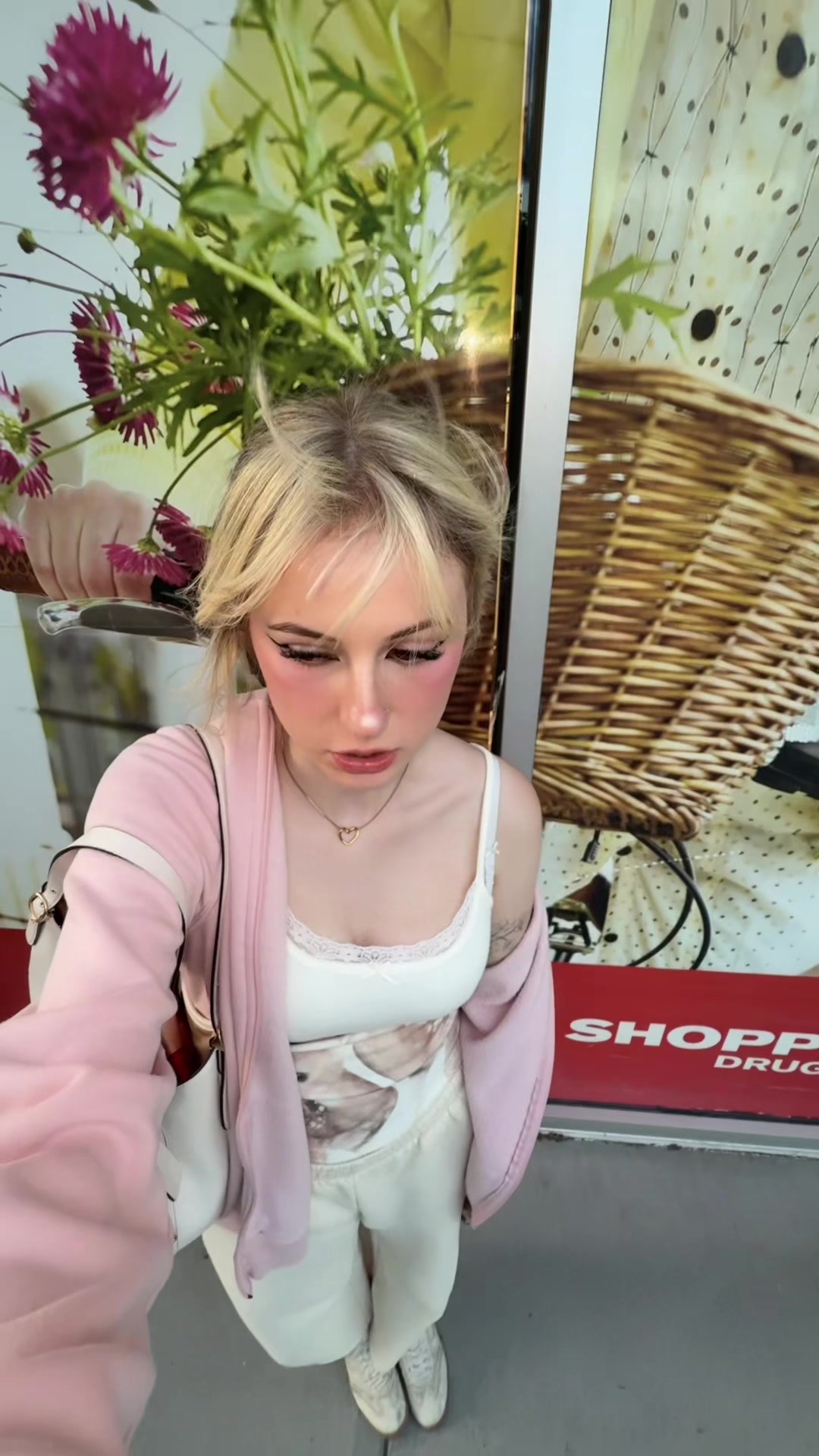 @luna <3