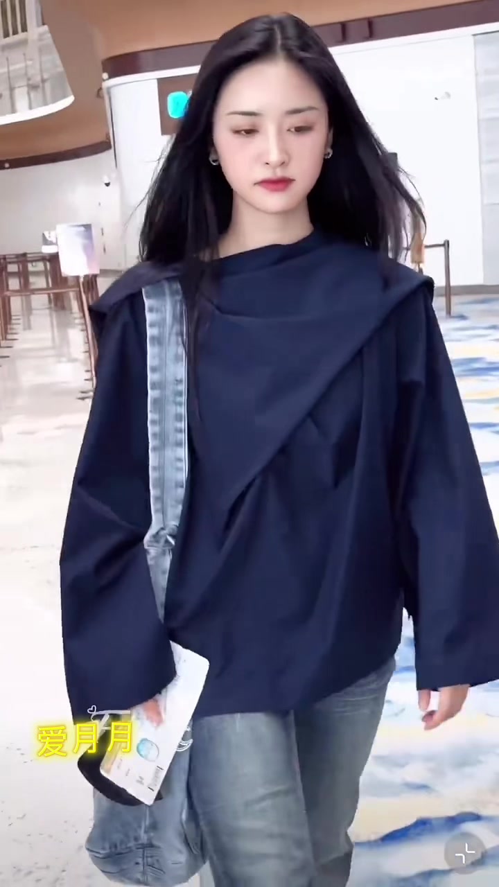 @爱月月loveYue💛