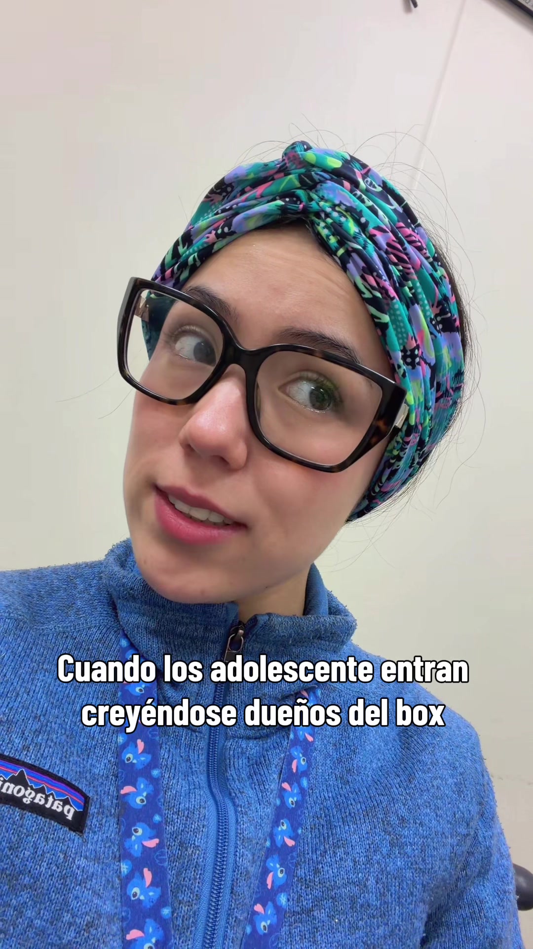 @Valentina ☾𖤓