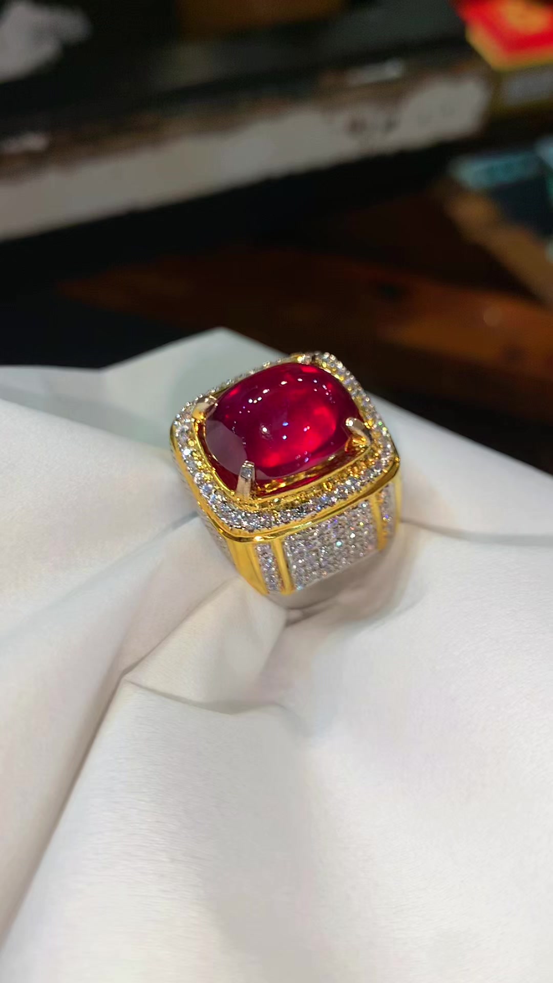 @B.A.Y gemstone