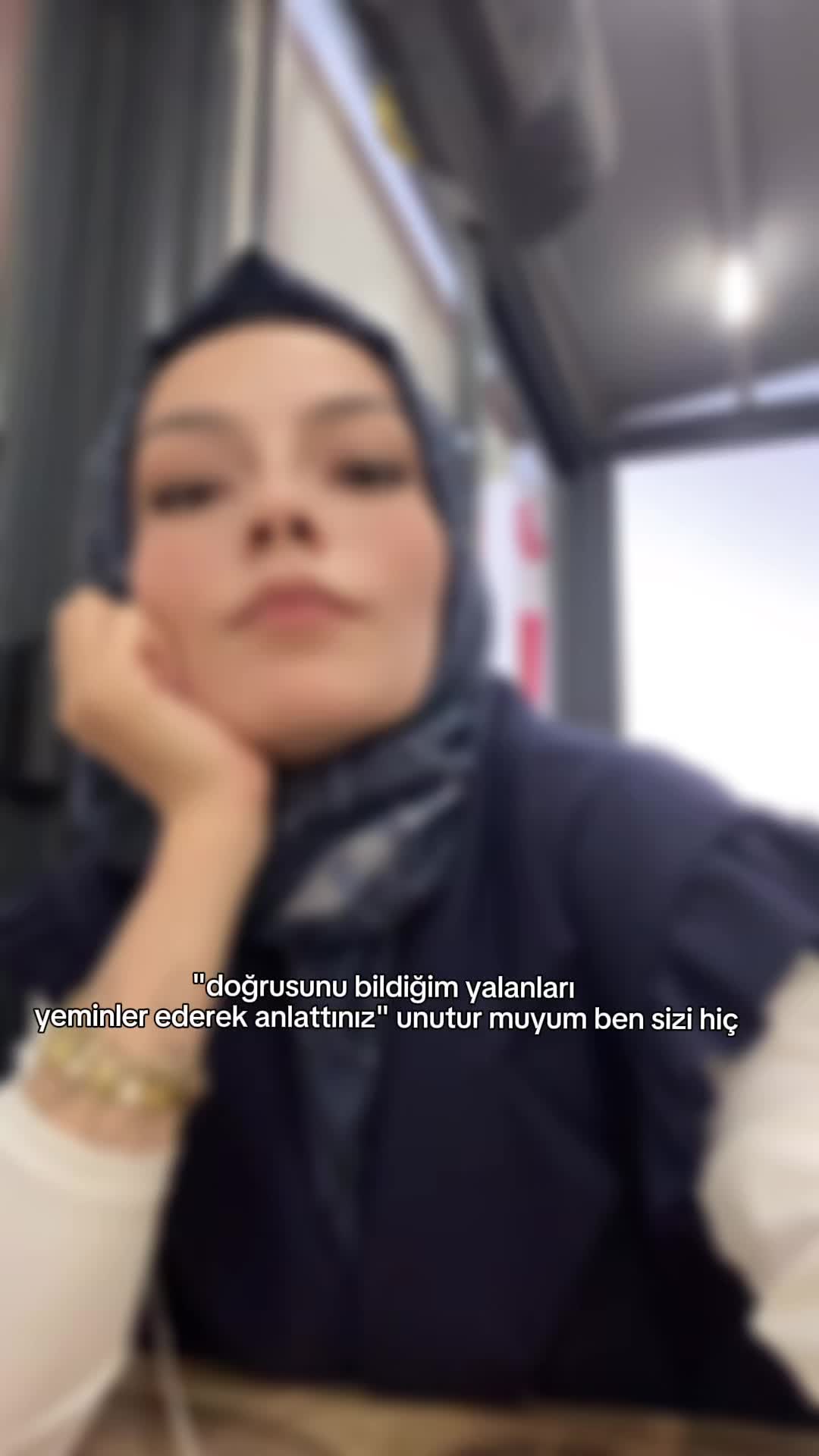 @tugceozbk_