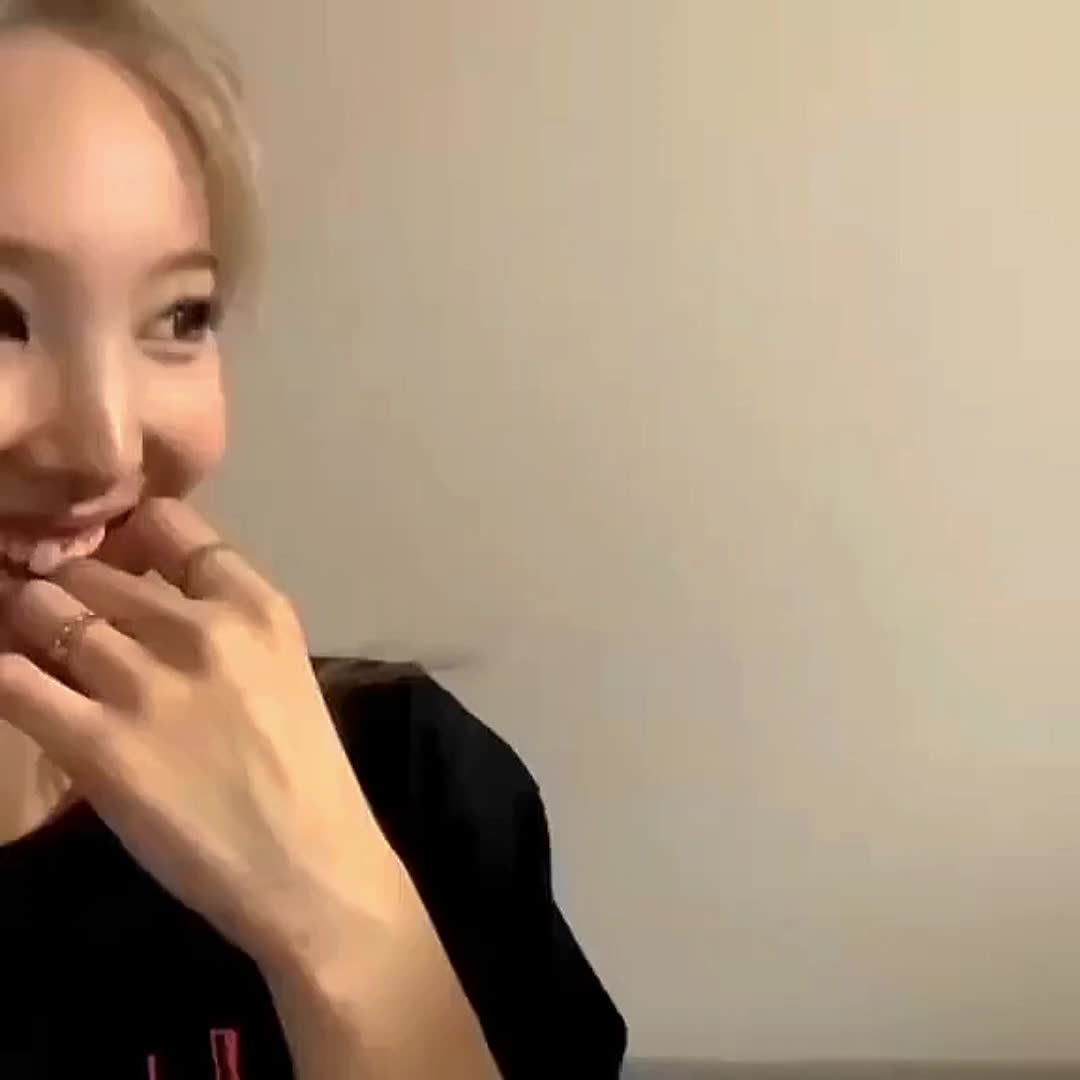 @Ayaaa4._.4