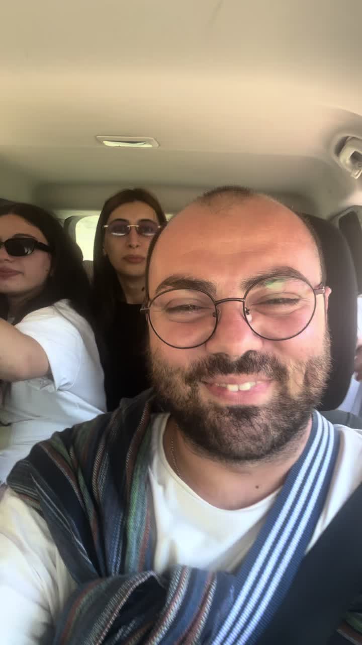 @Nika Gogoladze