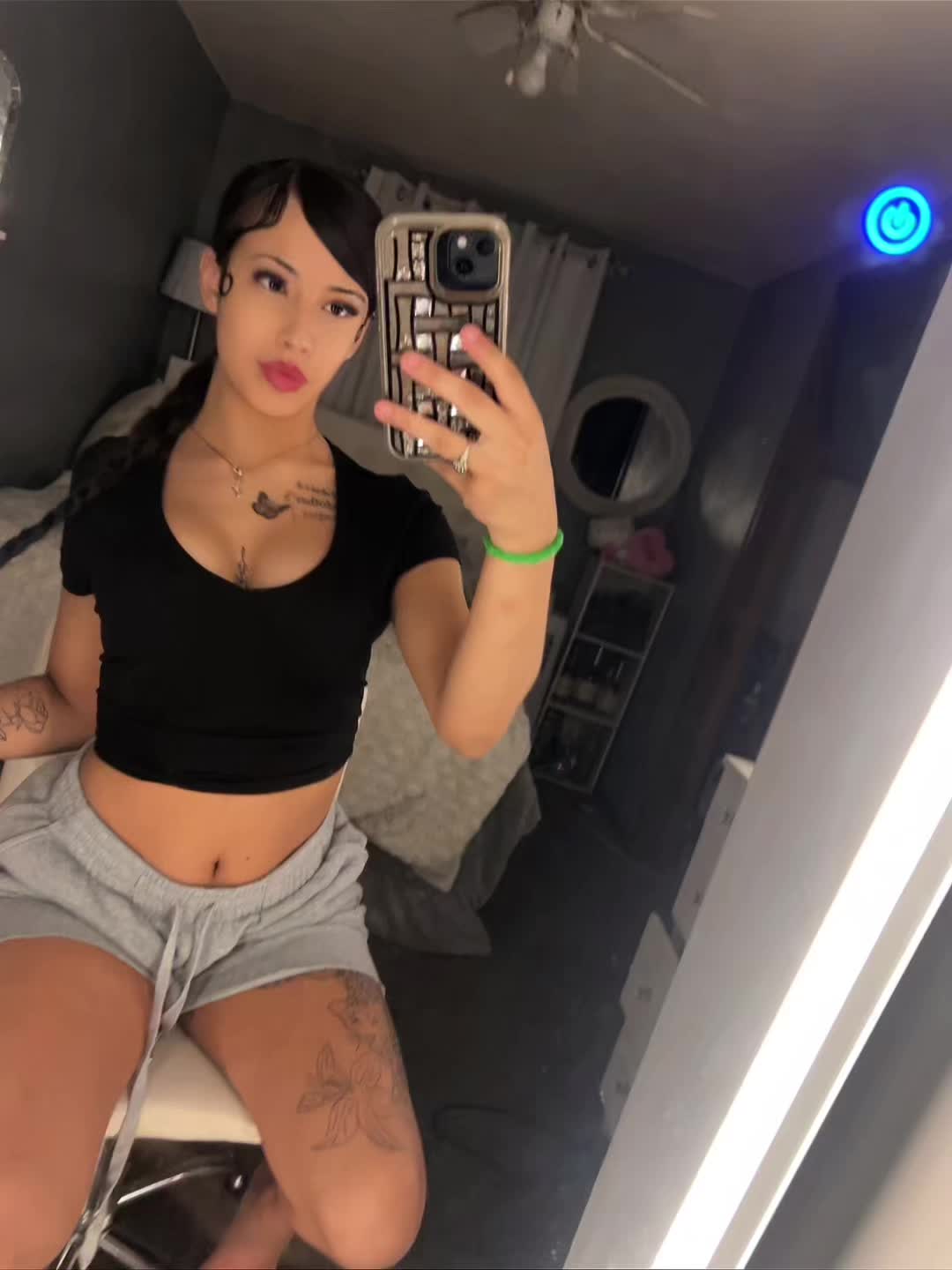 @💋