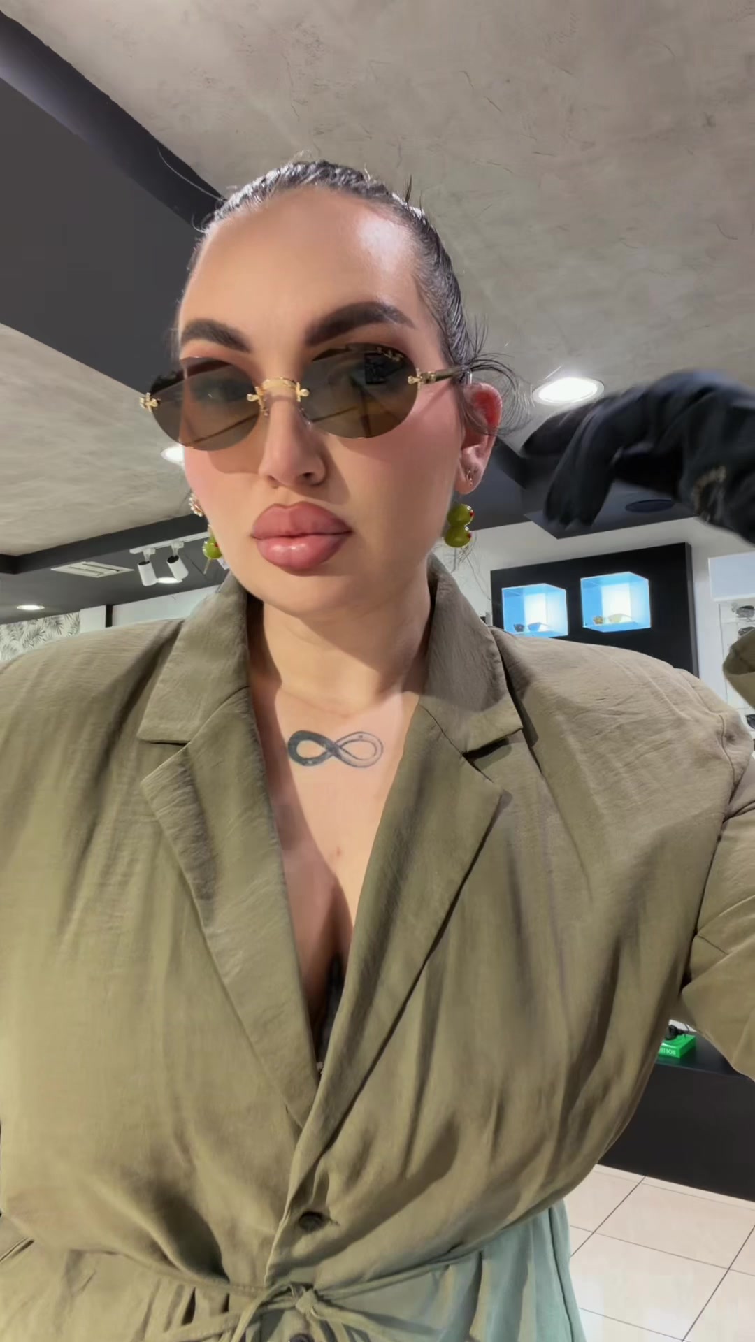 @Optika Mirković😎🤓🇲🇪