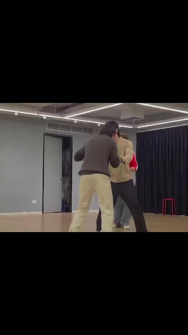 @๐๐๐๐๐๐๐๐๐ค๐ฅ๐ธ๐