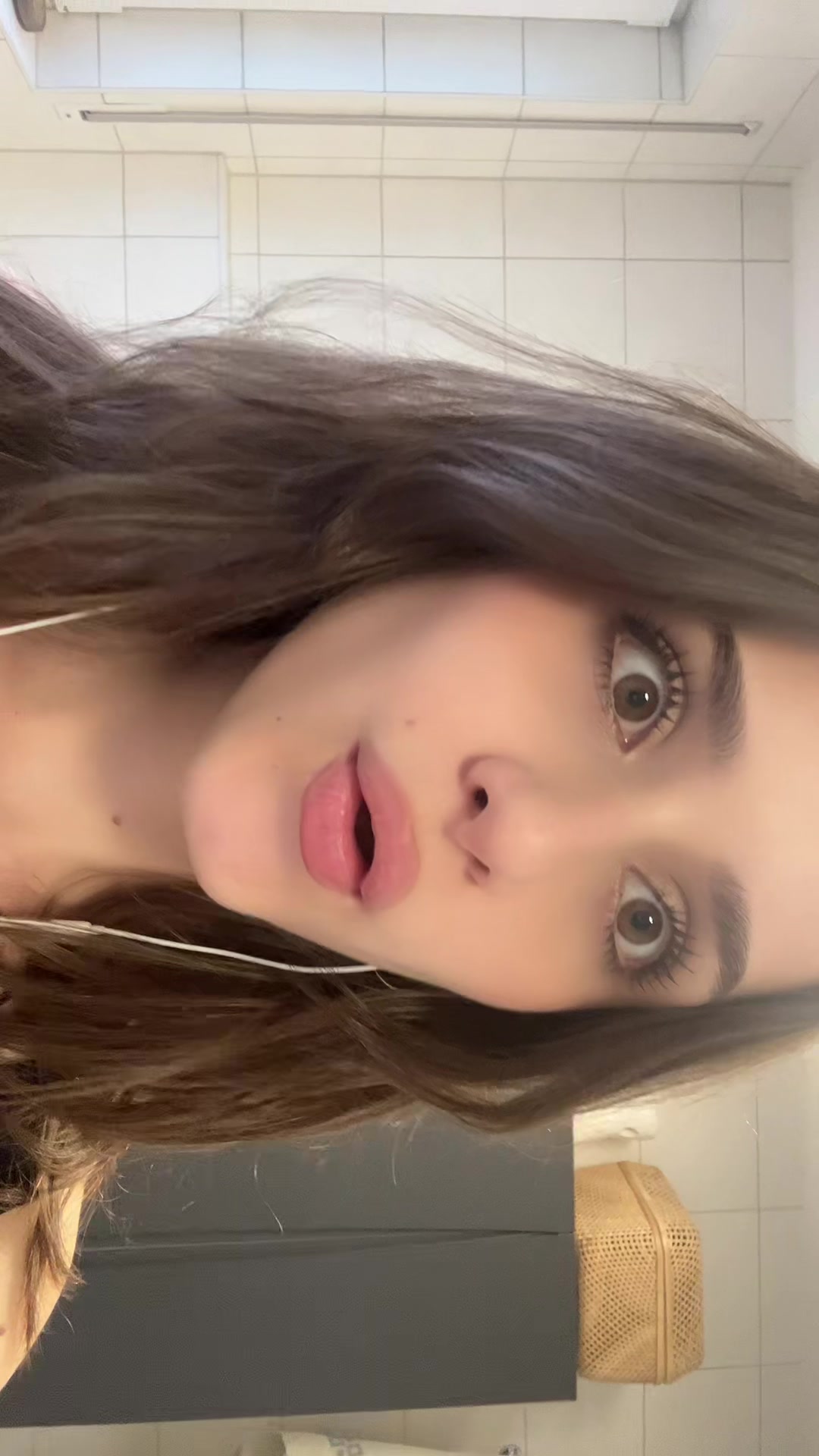 @anesa