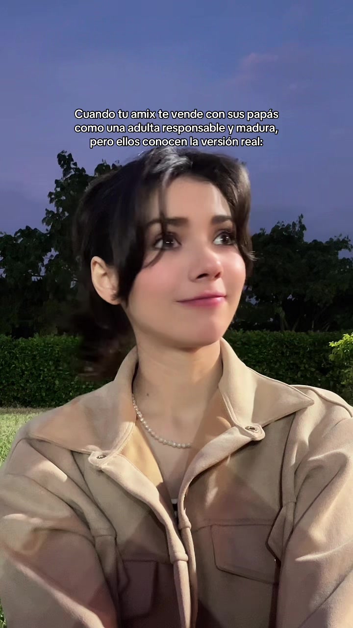 @Elva León