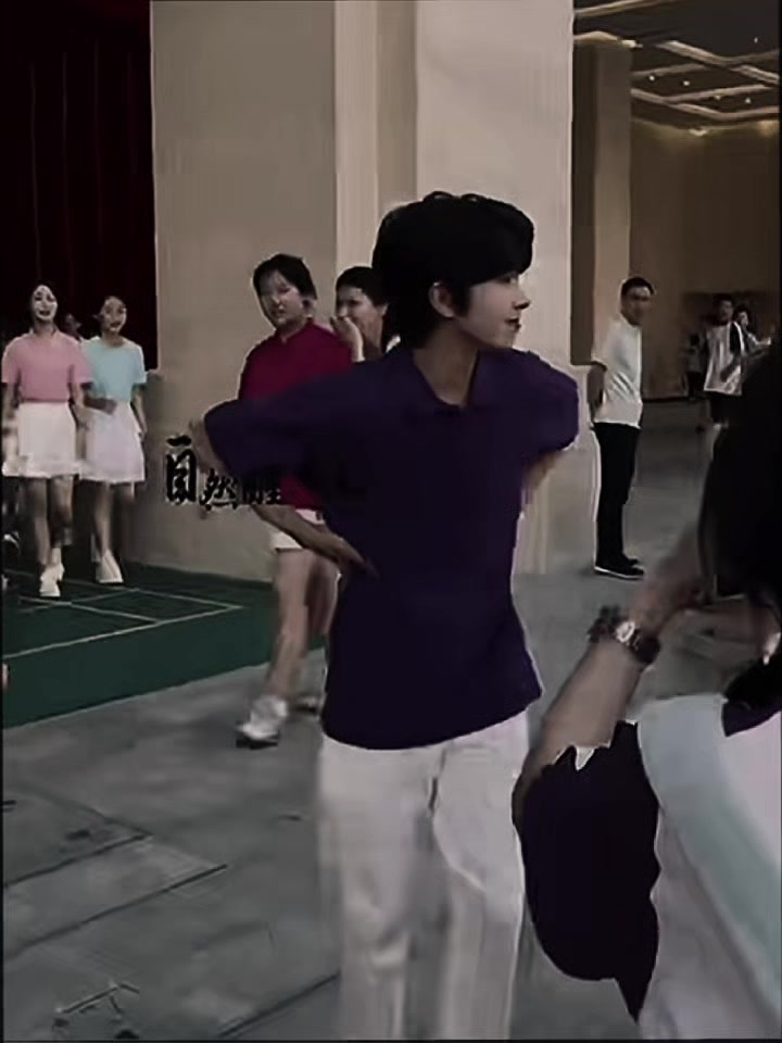 @₊· ͟͟͞͞➳Zhang桂源ᥫ᭡