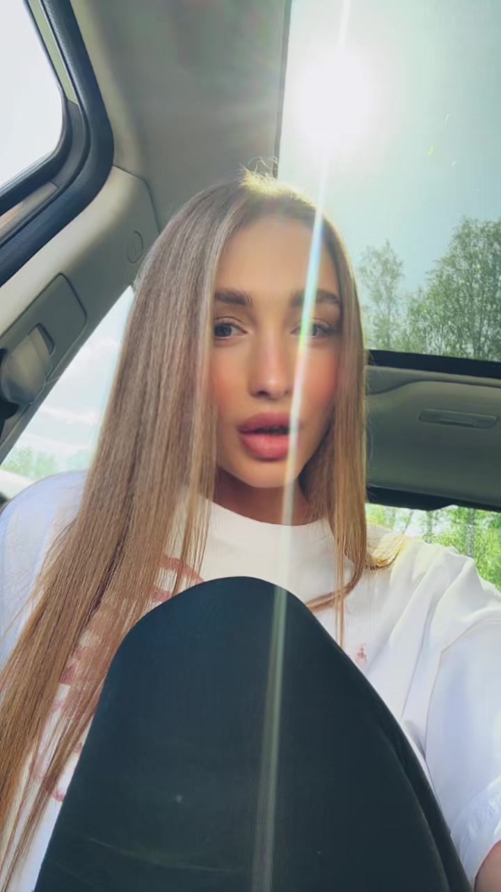@Anlina_W