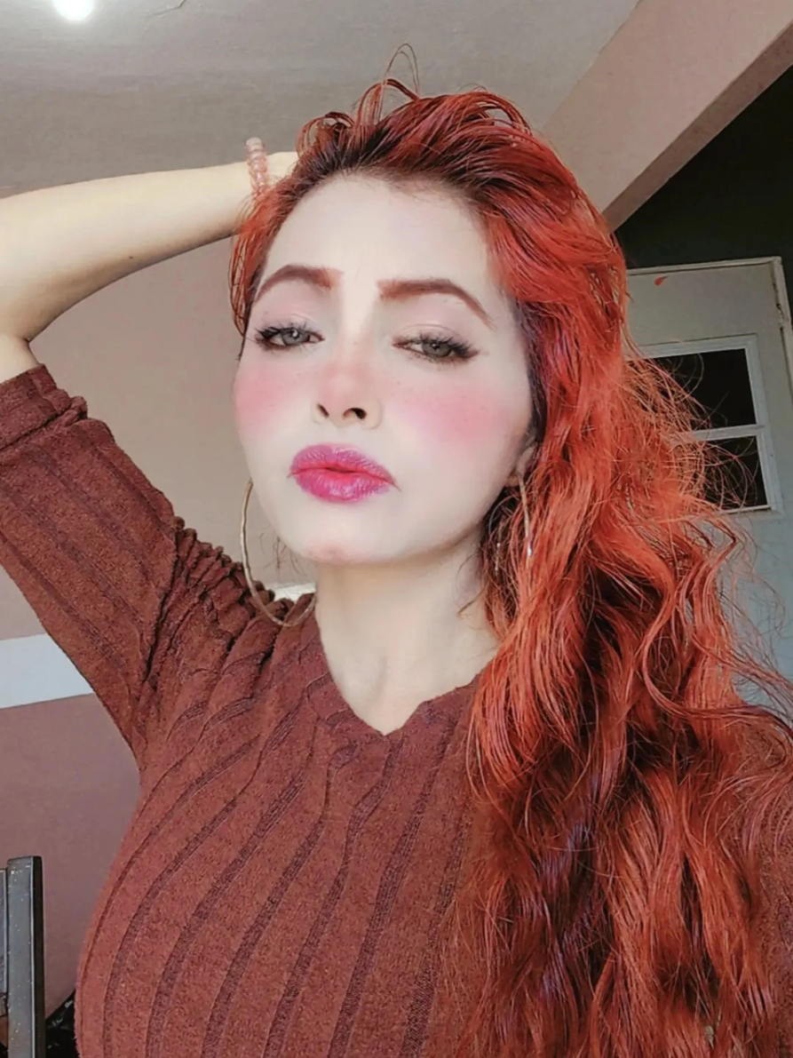 @𝕭𝖆𝖗𝖇𝖎♠️𝖌𝖚𝖙𝖎𝖊𝖗𝖊𝖟🥀