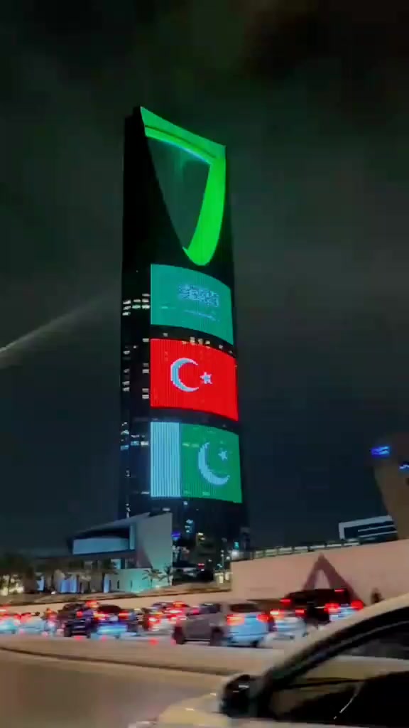 @🇸🇦عبد الرحمن🦅302💀