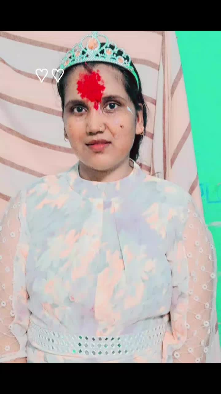 @Divya 🫰🫶
