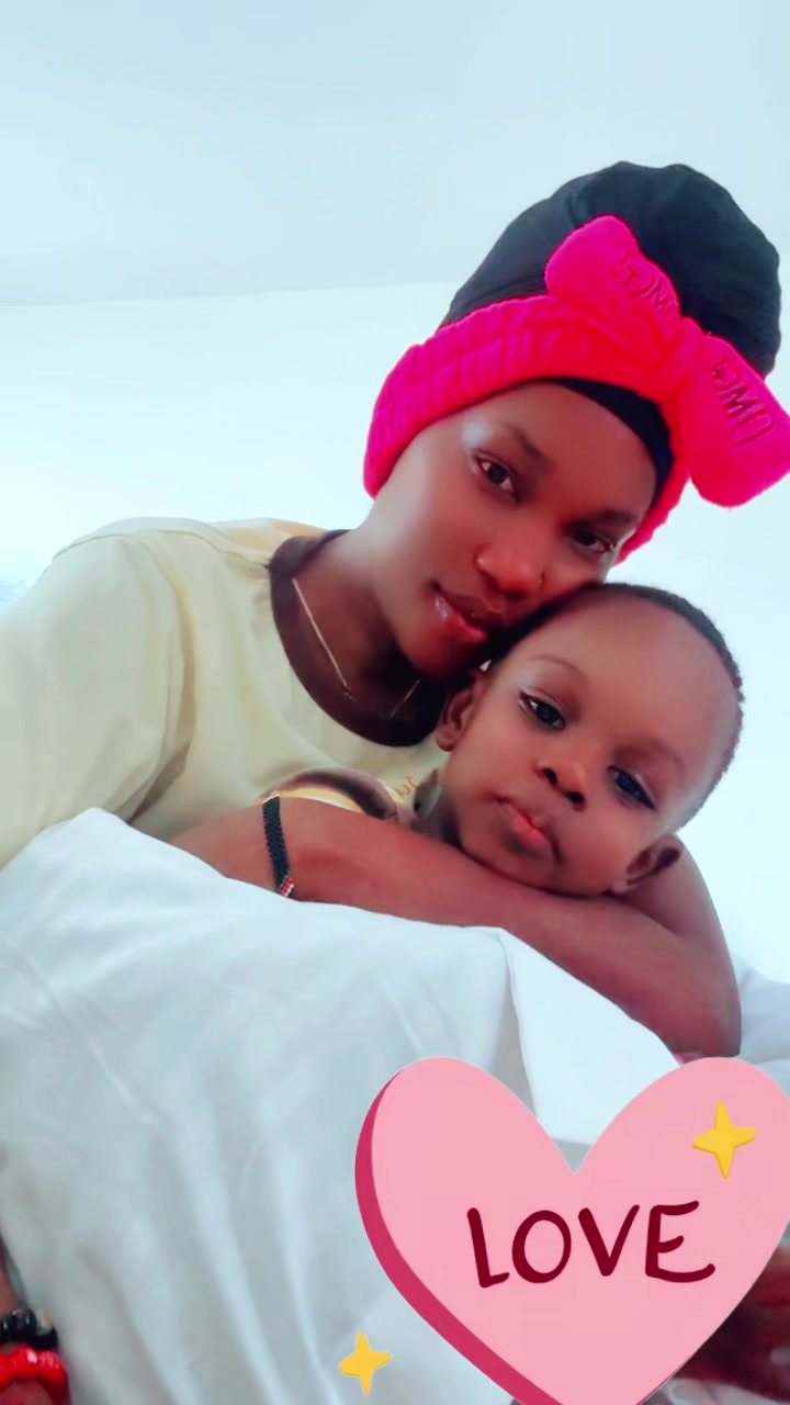 @Soniah_Empress👑