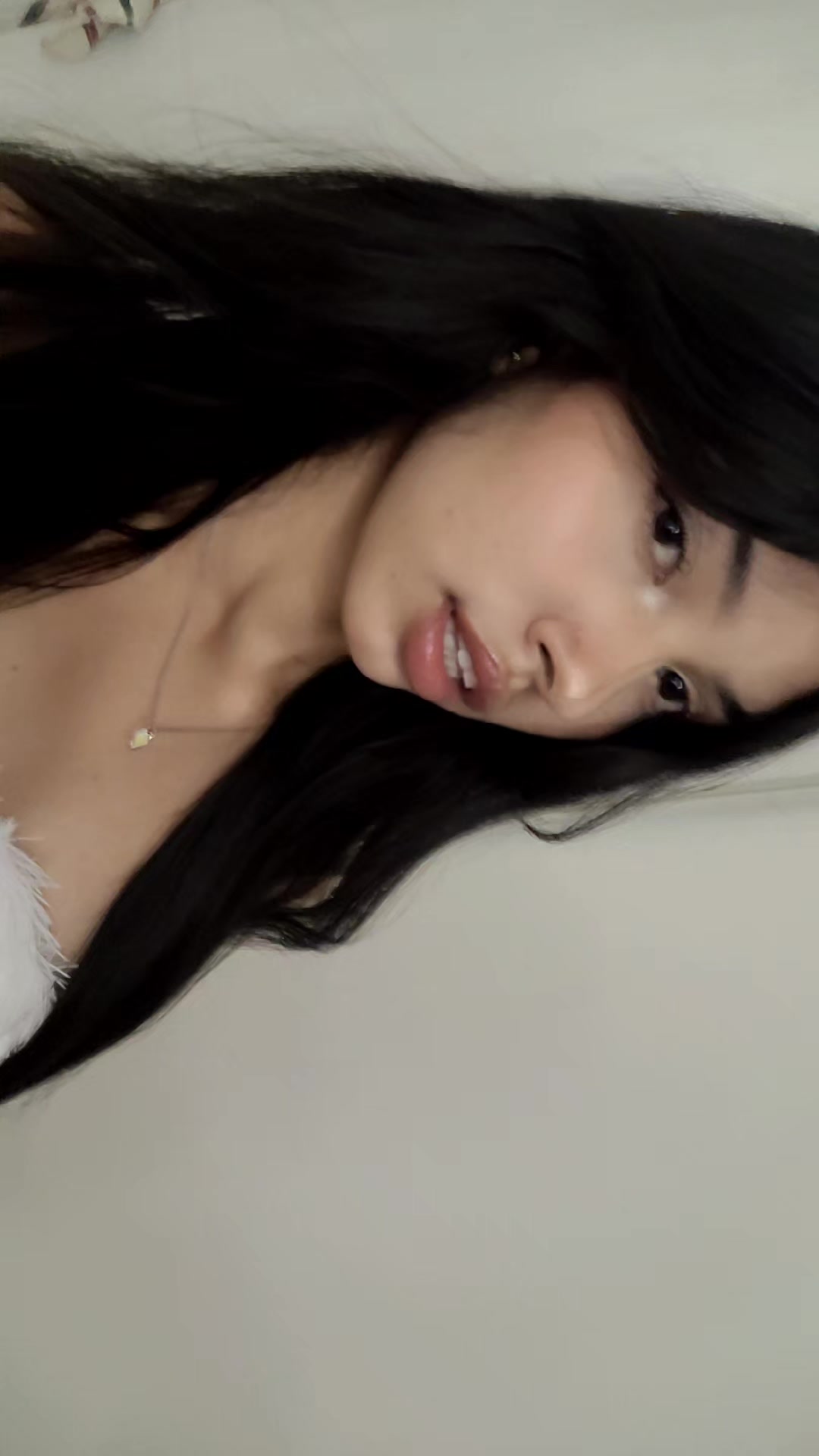 @valen<3🦇