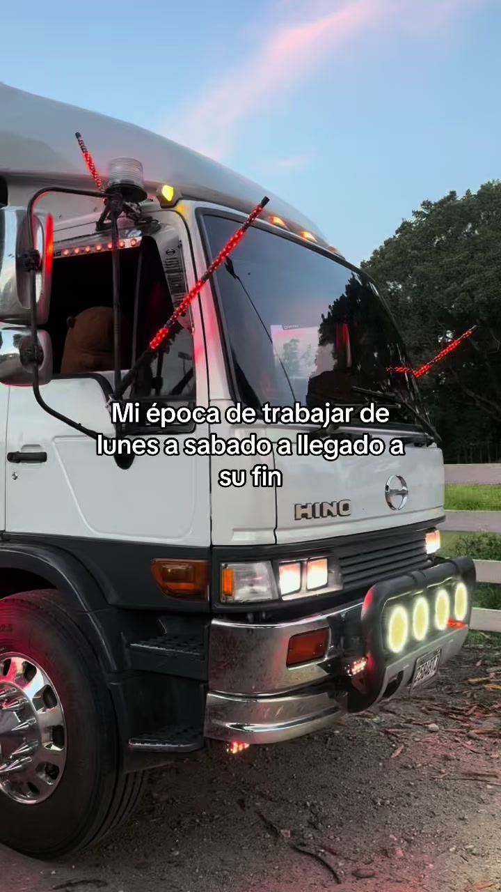 @️