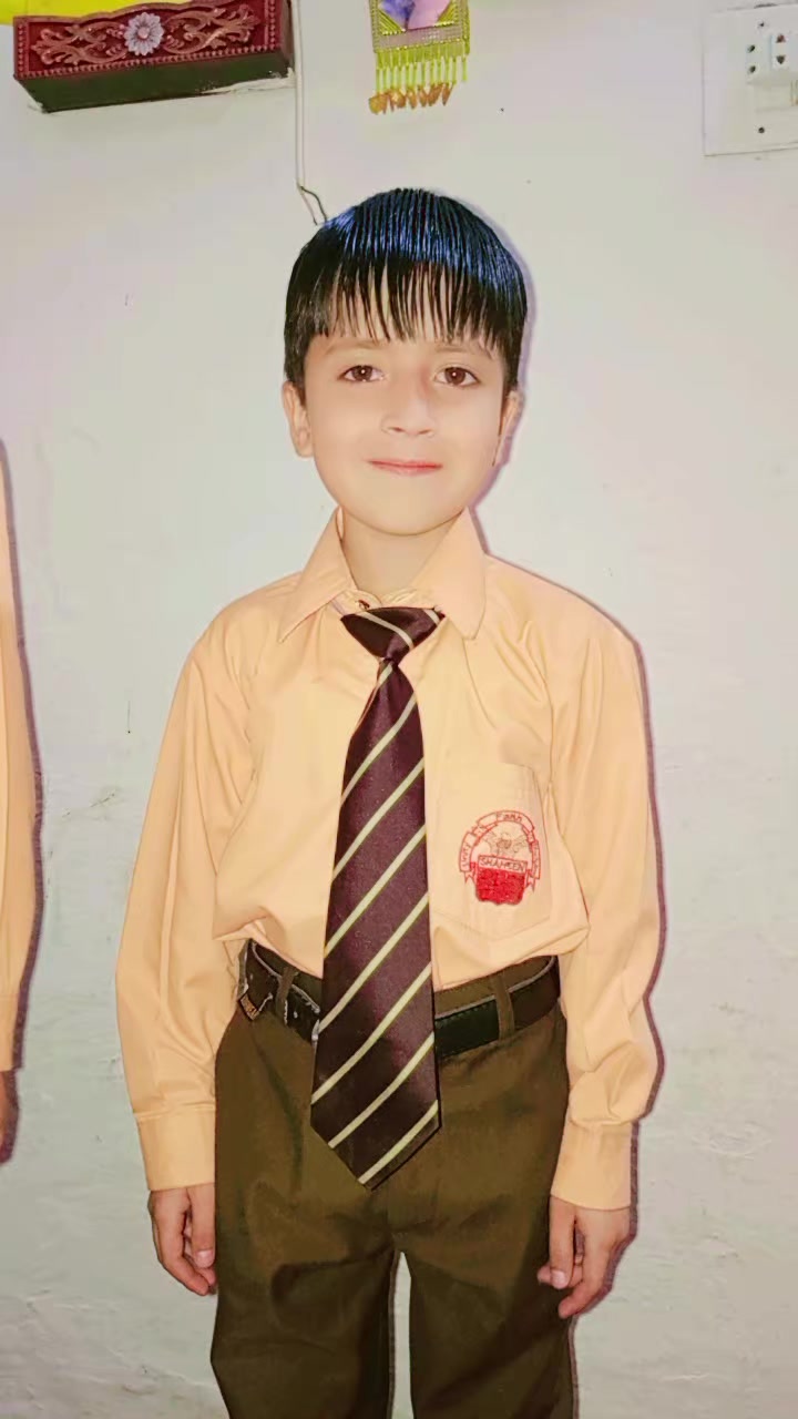 @Gull Rehman320