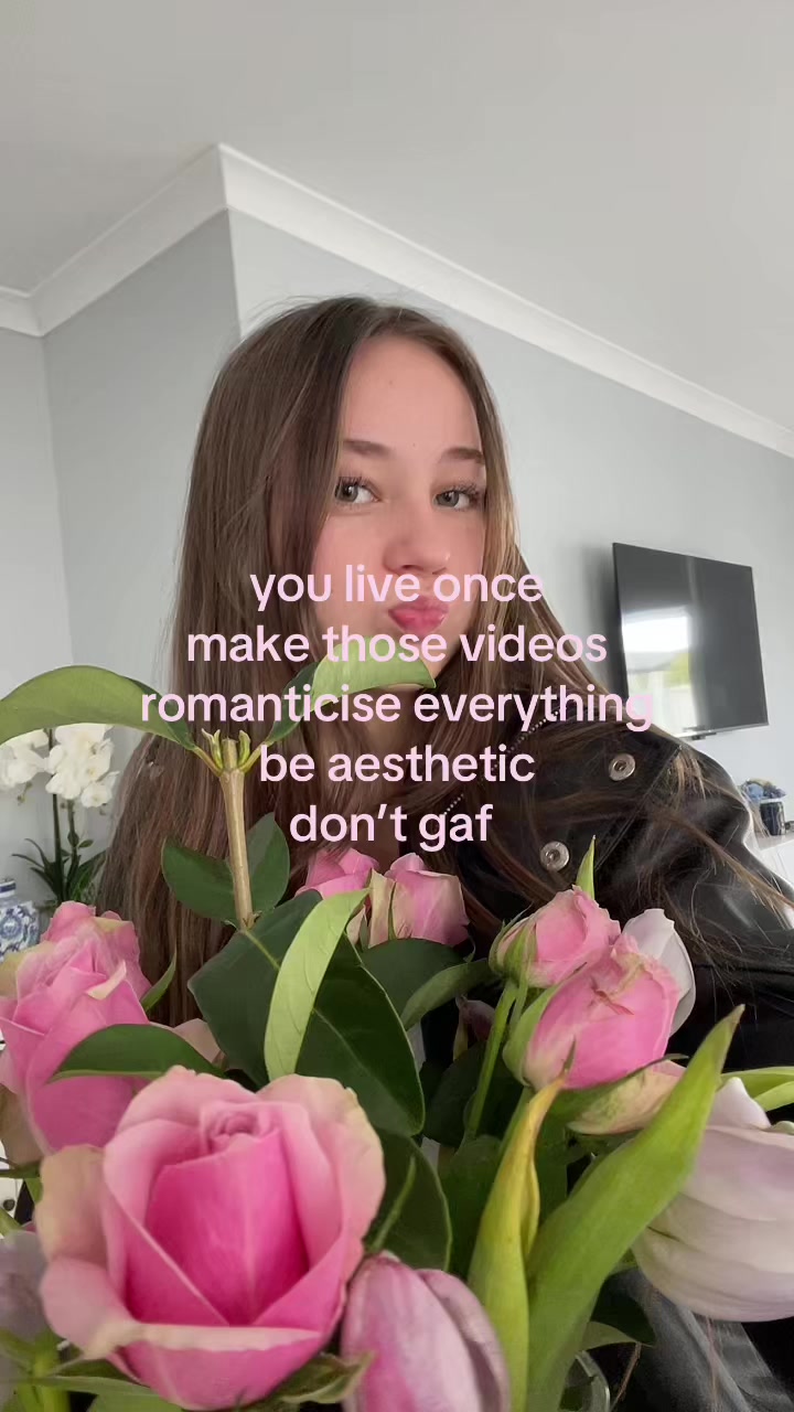 @SOFIA IMOGEN