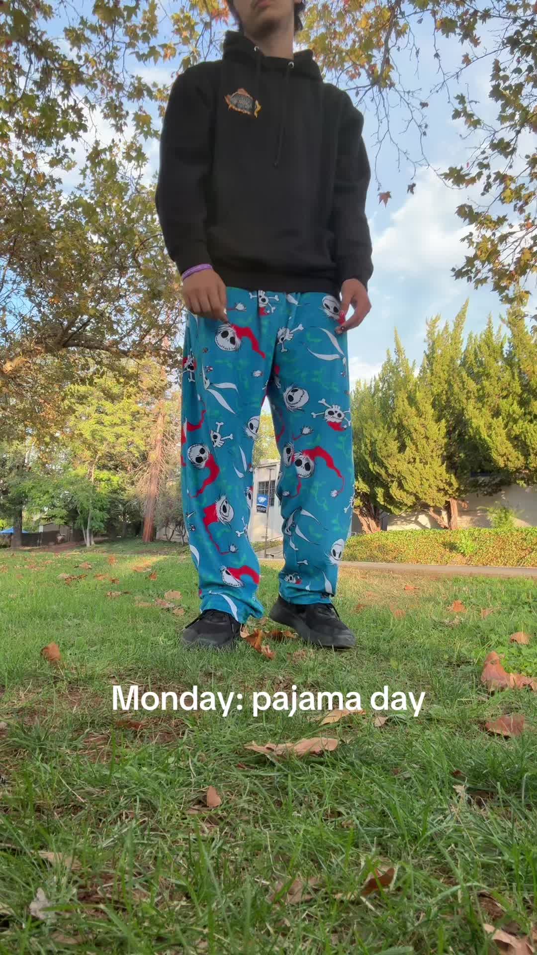 @๐๐ข๐ฌ๐ซ
