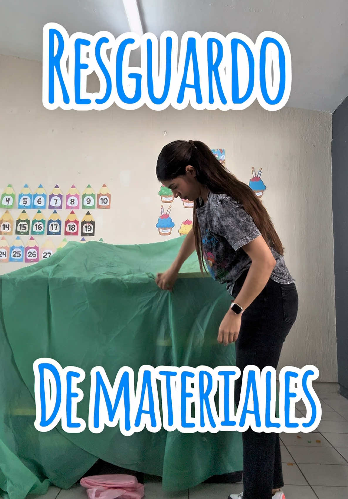 @MaestraMieldeMaple👩🏻🏫🍯