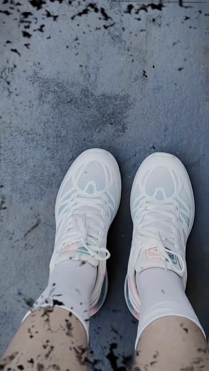 @𝓜𝓲𝓾 𝓼𝓱 💕