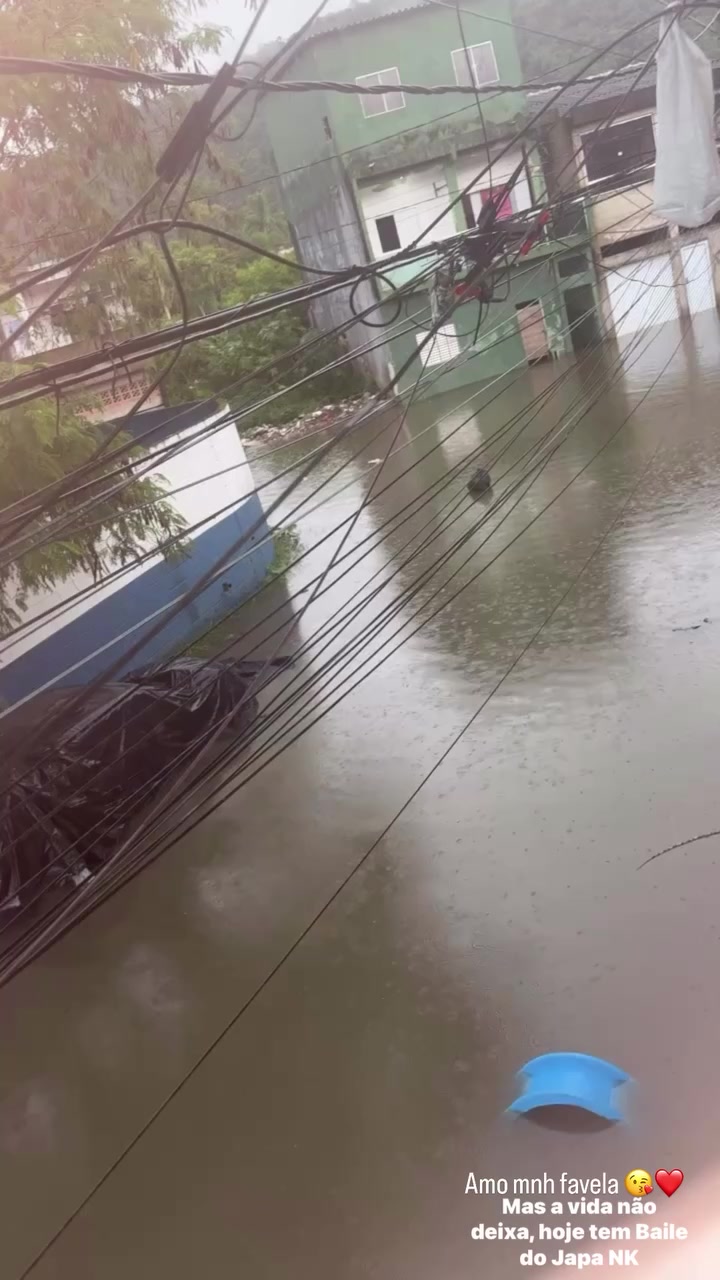 @𝐁𝐨𝐲𝐳𝐨𝐧𝐚.!!😅