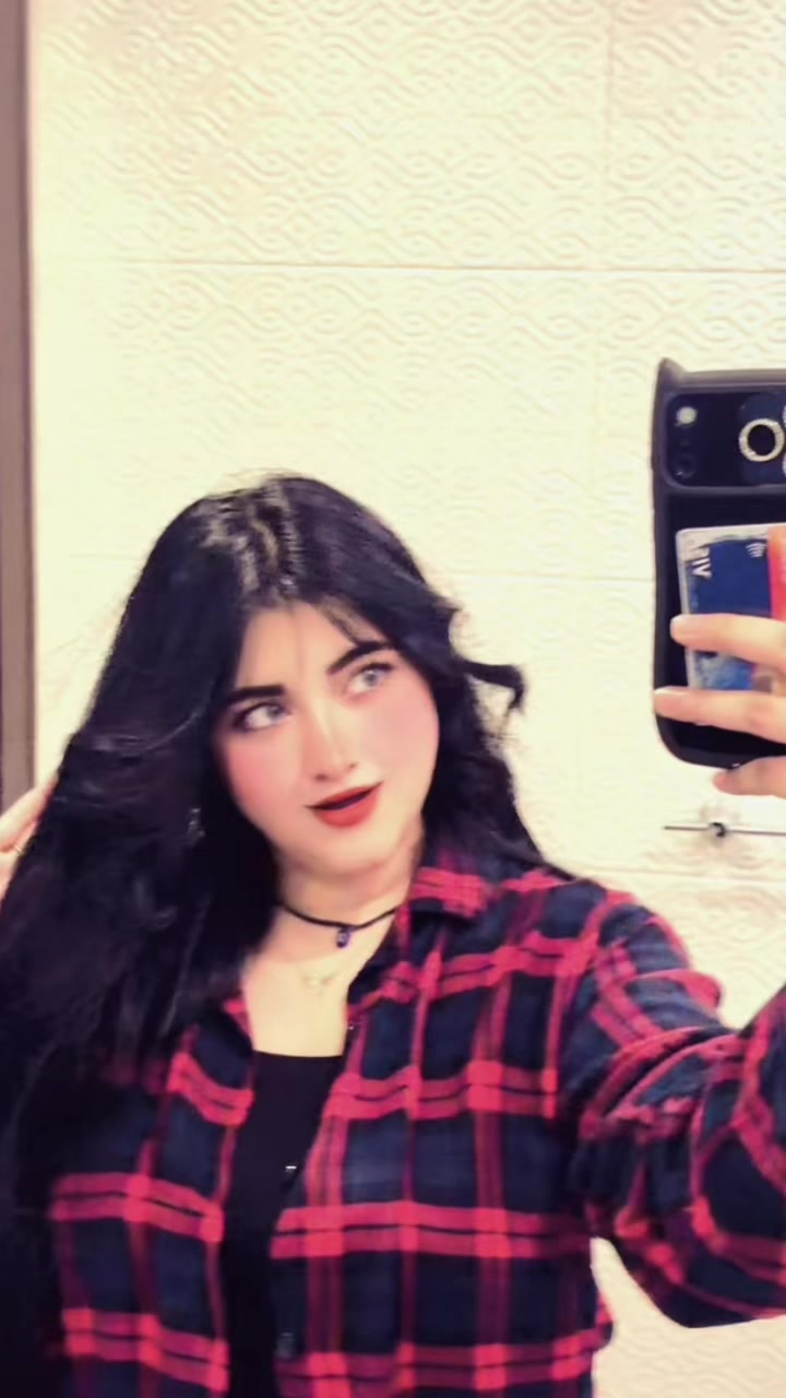 @Arooba