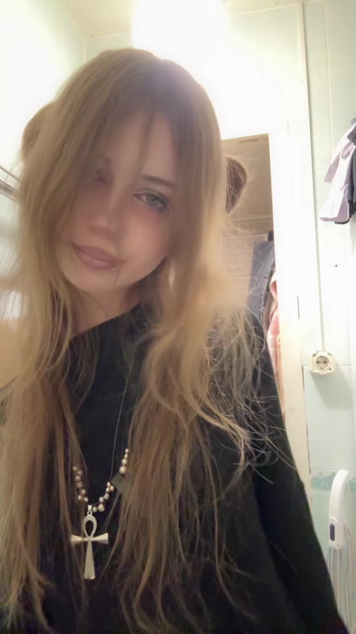 @:33