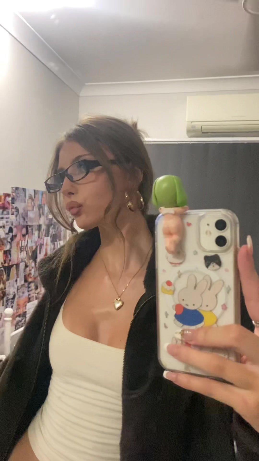 @elyssa🧁