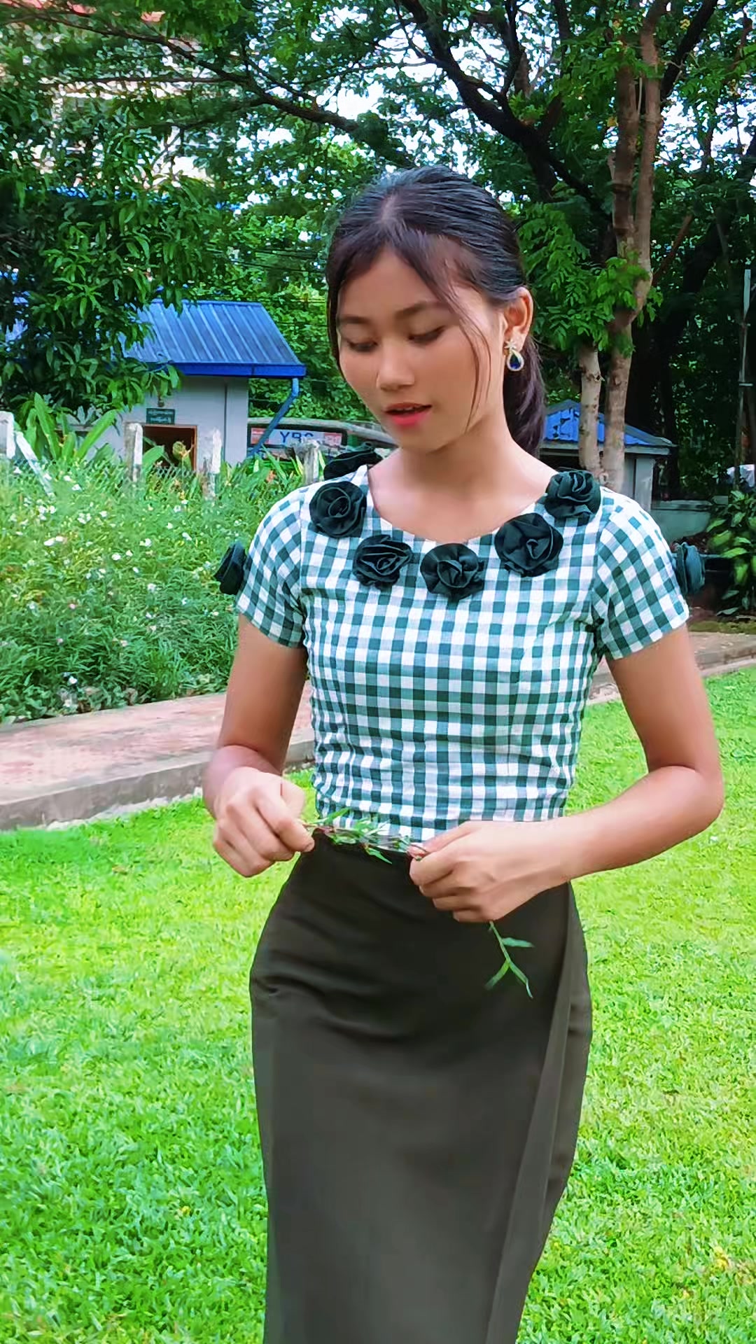 @Shwe Ni Ma