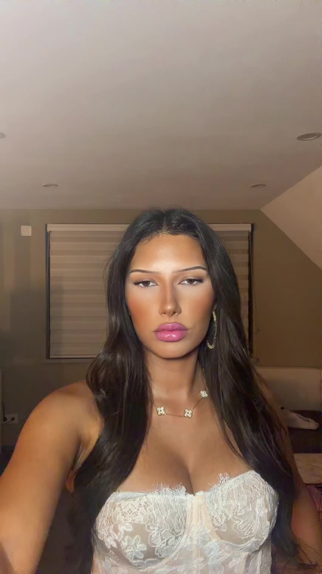 @VS
