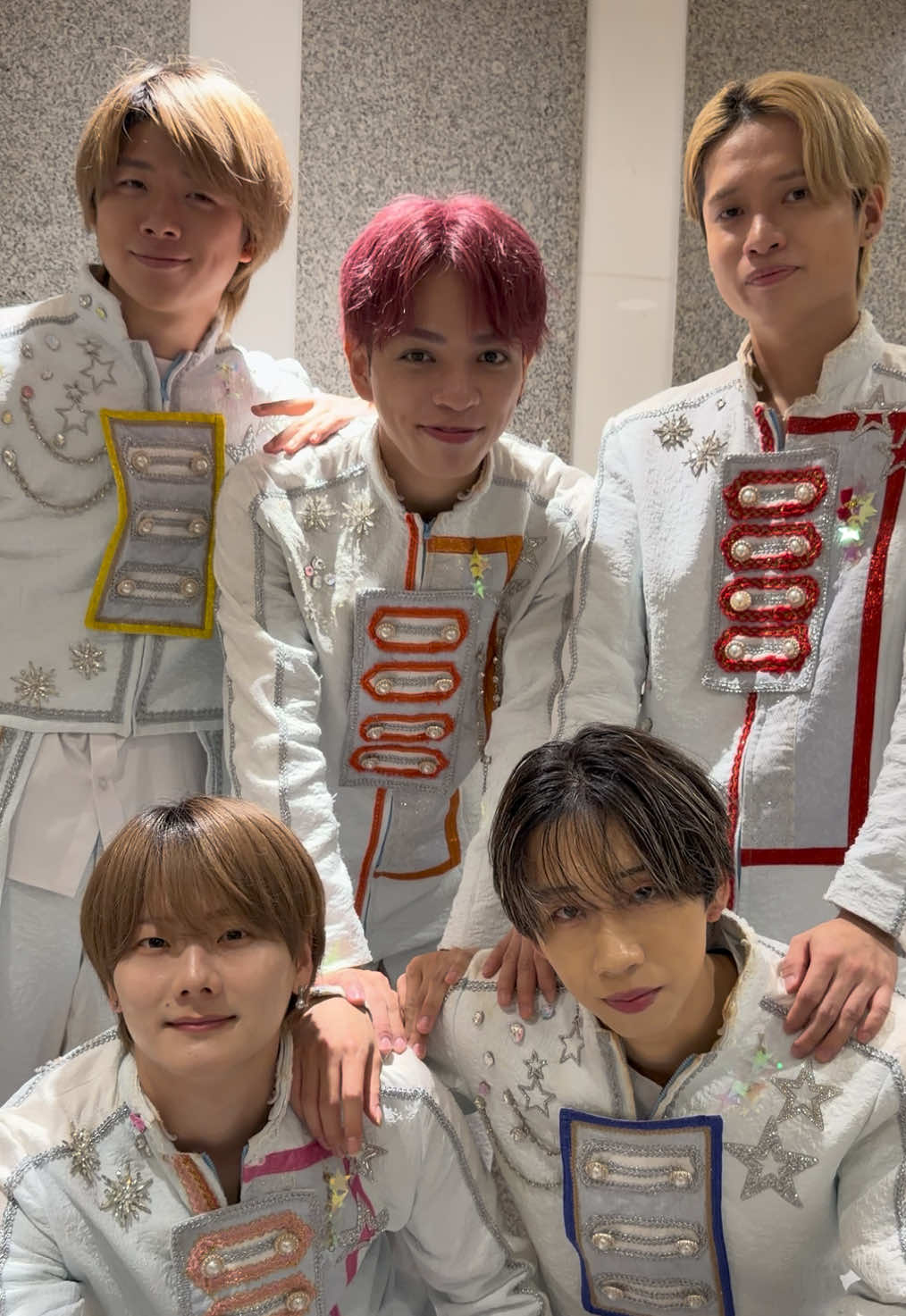 @H!⭐︎7