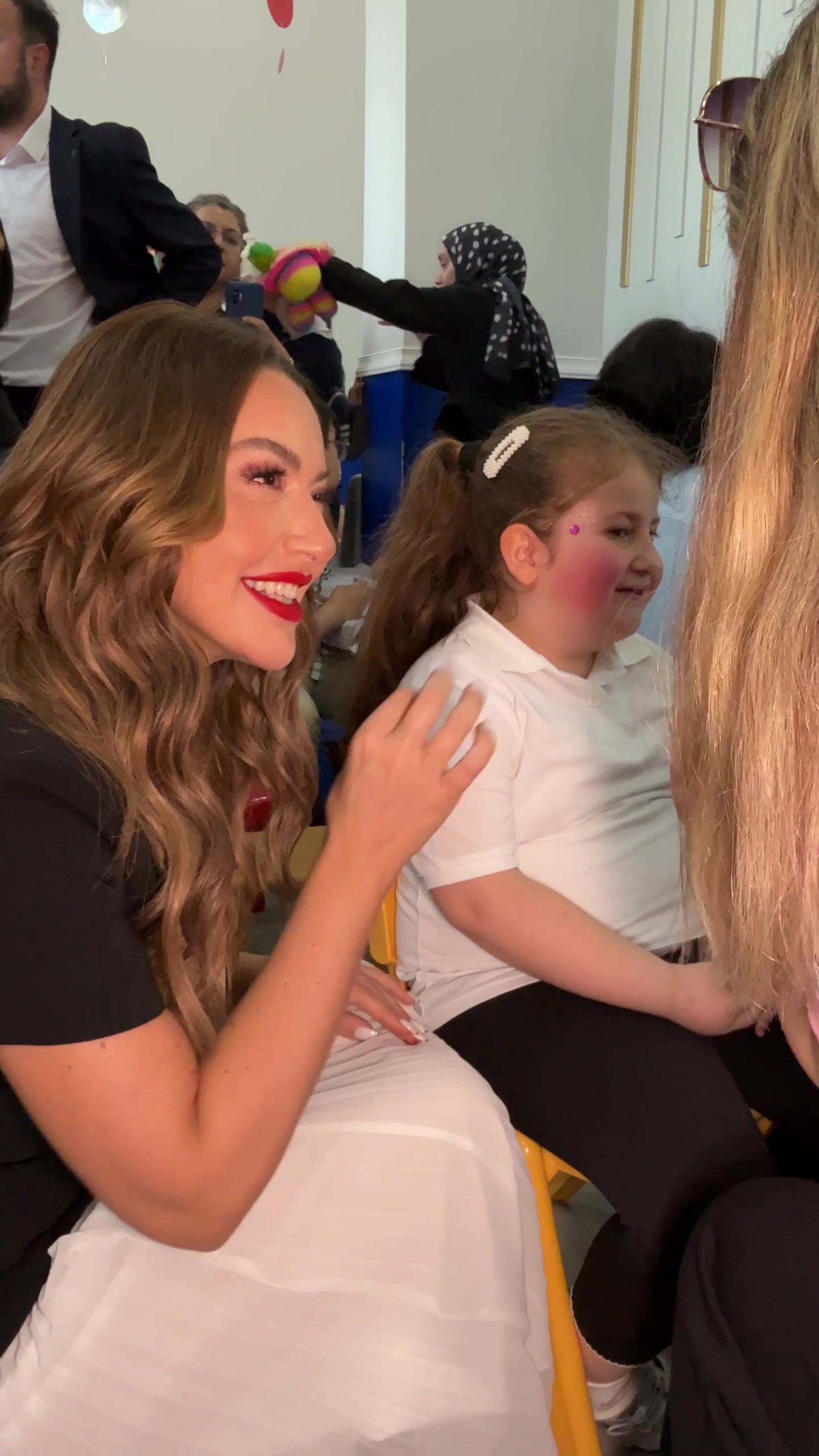 @Hadise Açıkgöz